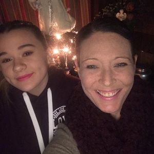 Meet your Posher, Christy